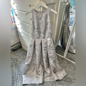 David's Bridal Silver Floral Jacquard Sleeveless Ball Gown with Pockets Dress✨